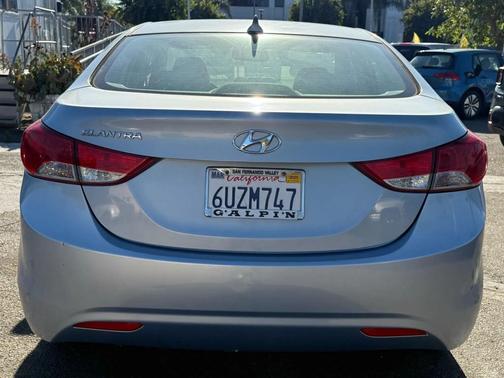 2012 Hyundai ELANTRA Limited