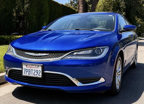 Blue Metallic 2015 Chrysler 200 Limited