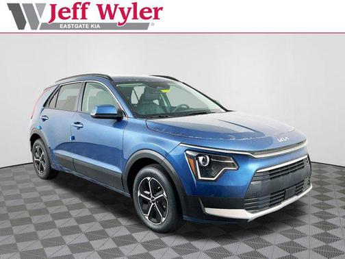 2025 Kia Niro EX