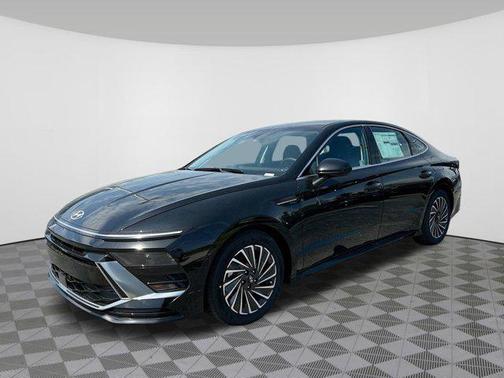 2025 Hyundai SONATA Hybrid SE