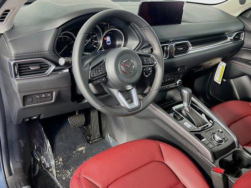 2025 Mazda CX-5 Carbon Edition