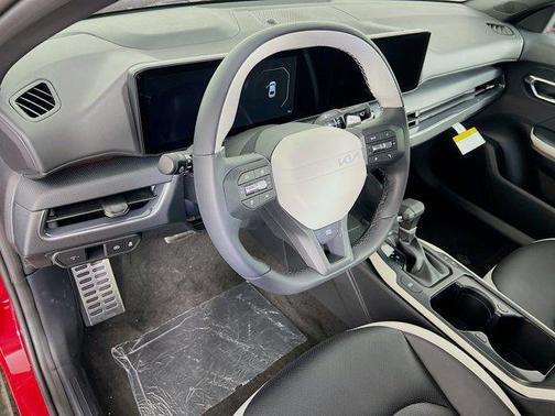 2025 Kia K4 GT-Line Turbo