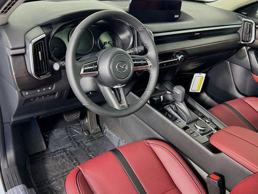 2026 Mazda CX-50 Hybrid Premium Plus