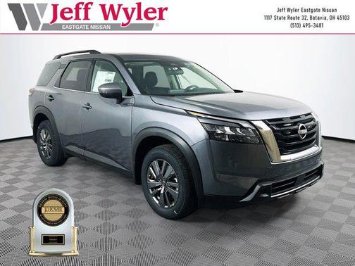 2025 Nissan Pathfinder SV 4WD