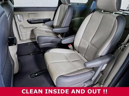 2015 Kia Sedona SX