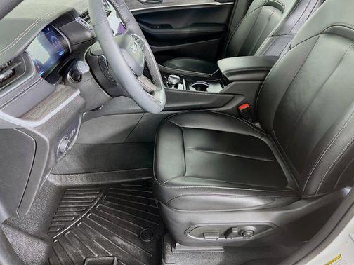 2024 Jeep Grand Cherokee Limited X