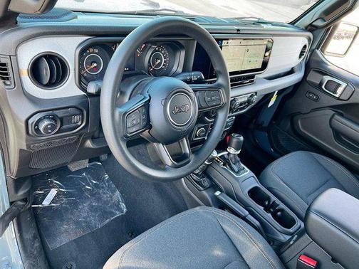 2025 Jeep Gladiator Nighthawk