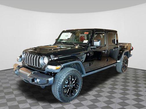 2025 Jeep Gladiator Nighthawk