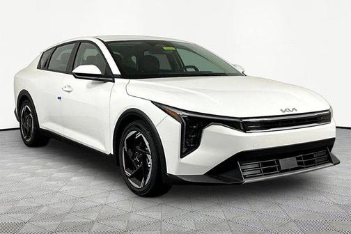 Snow White Pearl 2026 Kia K4 EX