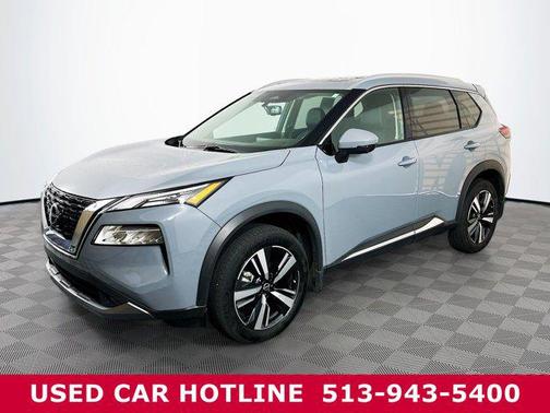 2022 Nissan Rogue SL