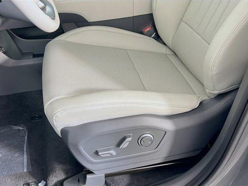 2025 Hyundai SANTA FE SEL 2.4