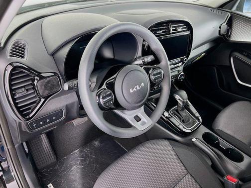 2025 Kia Soul S