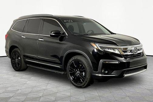 2019 Honda Pilot Touring 8-Passenger