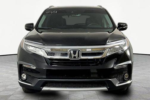 2019 Honda Pilot Touring 8-Passenger