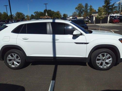 2021 Volkswagen Atlas Cross Sport 2.0T S
