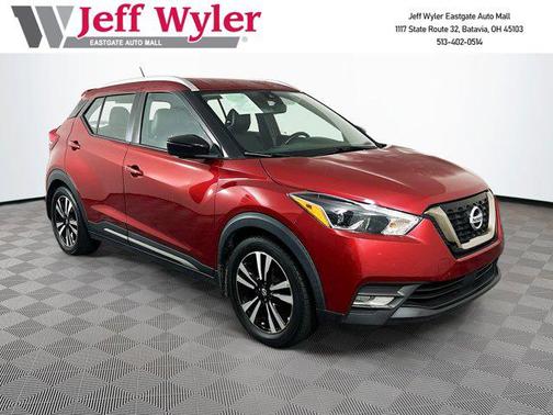 2020 Nissan Kicks SR