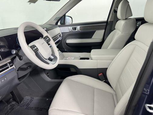 2025 Hyundai SANTA FE Limited