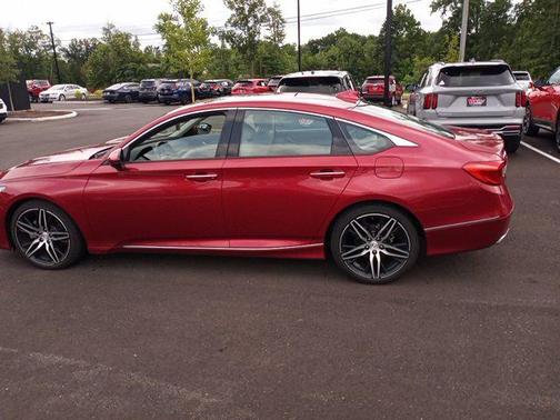 2021 Honda Accord Touring 2.0T
