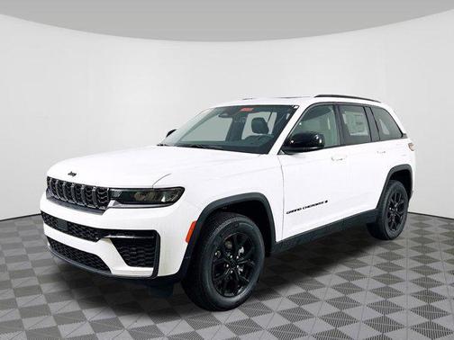 2026 Jeep Grand Cherokee Altitude