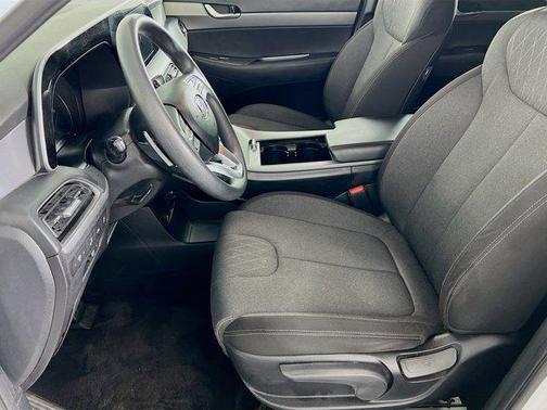 2022 Hyundai PALISADE SE