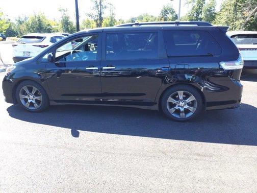 2015 Toyota Sienna SE