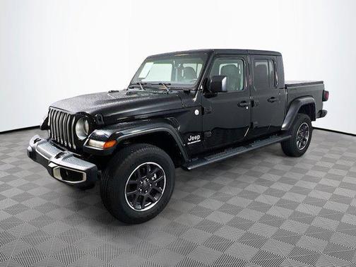 2022 Jeep Gladiator Overland