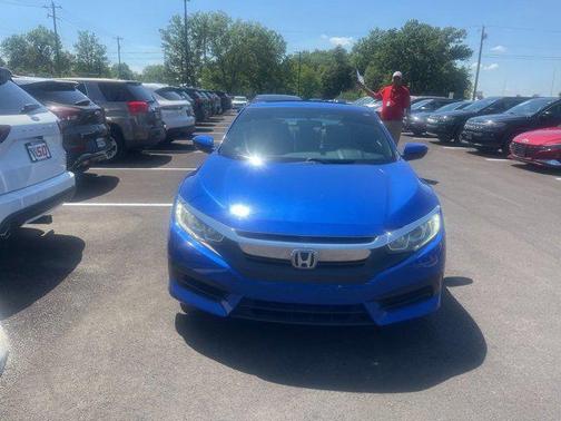 2016 Honda Civic LX-P
