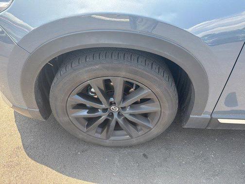 2023 Mazda CX-9 Carbon Edition