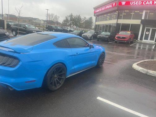 2017 Ford Mustang EcoBoost