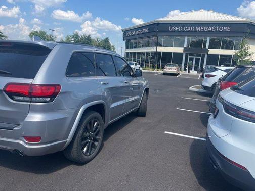 2018 Jeep Grand Cherokee Altitude