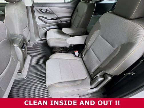 2020 Chevrolet Traverse LT Cloth