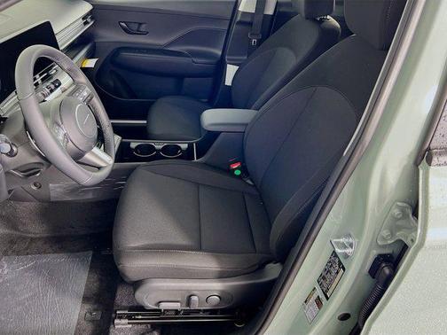 2025 Hyundai KONA SEL Convenience