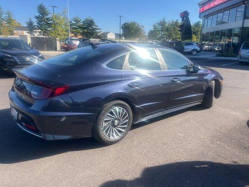2021 Hyundai SONATA SEL