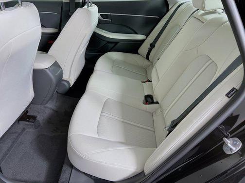 2026 Hyundai SONATA SEL