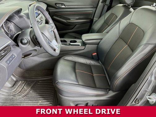 2022 Nissan Altima SR VC-Turbo FWD