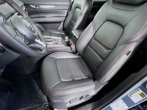 2025 Mazda CX-5 Carbon Edition