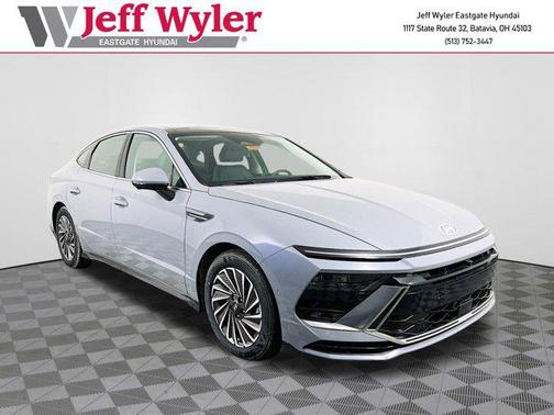 2025 Hyundai SONATA Hybrid Limited