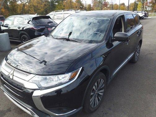 2019 Mitsubishi Outlander ES