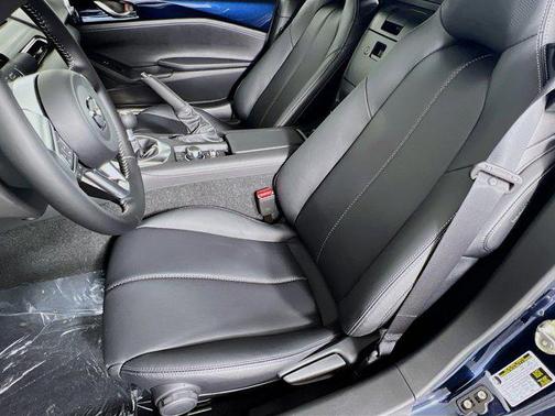 2025 Mazda MX-5 Miata Grand Touring