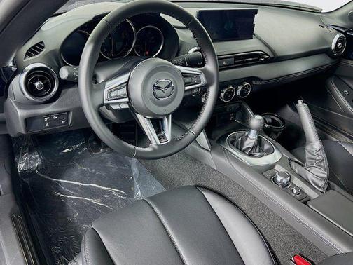 2025 Mazda MX-5 Miata Grand Touring
