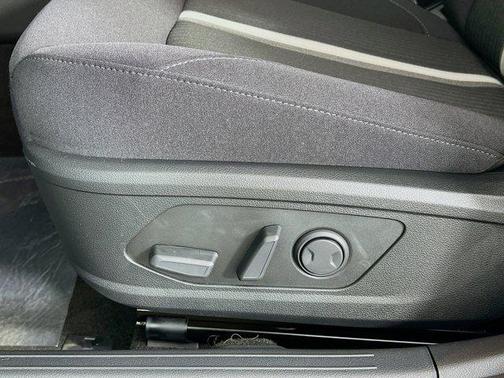 2025 Hyundai SONATA Hybrid SE