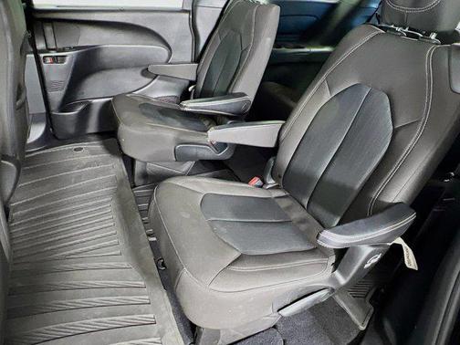 2021 Chrysler Pacifica Touring