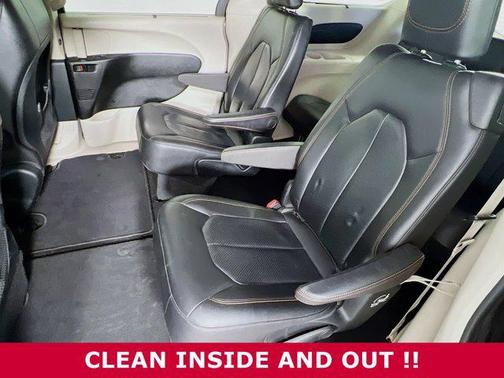 2018 Chrysler Pacifica Touring-L