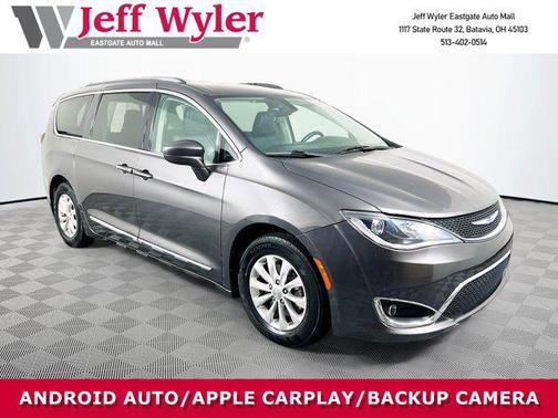 2018 Chrysler Pacifica Touring-L
