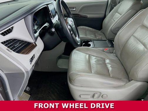 2016 Toyota Sienna XLE Premium