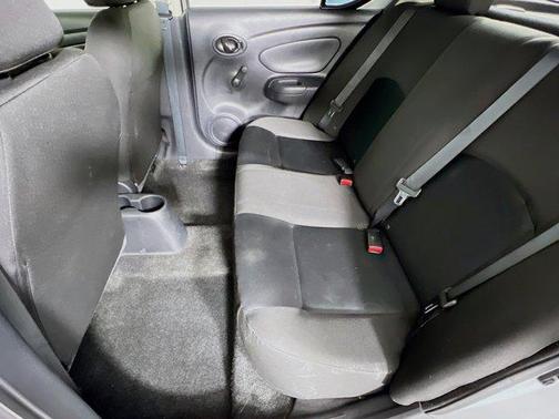 2018 Nissan Versa 1.6 S