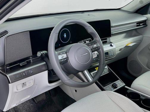 2025 Hyundai KONA SEL Convenience