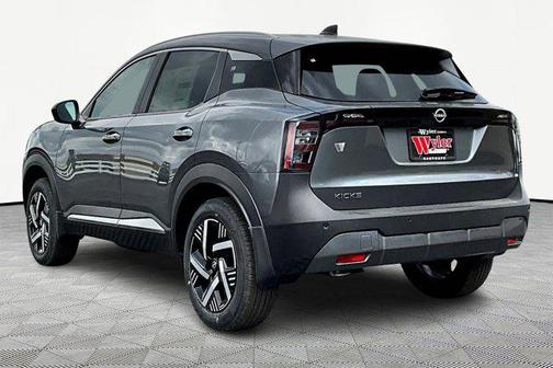 Gun Metallic 2026 Nissan Kicks SV