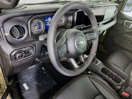 2025 Jeep Gladiator High Tide