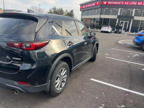 2023 Mazda CX-5 2.5 S Preferred Package
